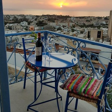 Town Apartment With Panoramic Seaview Paphos ภายนอก รูปภาพ