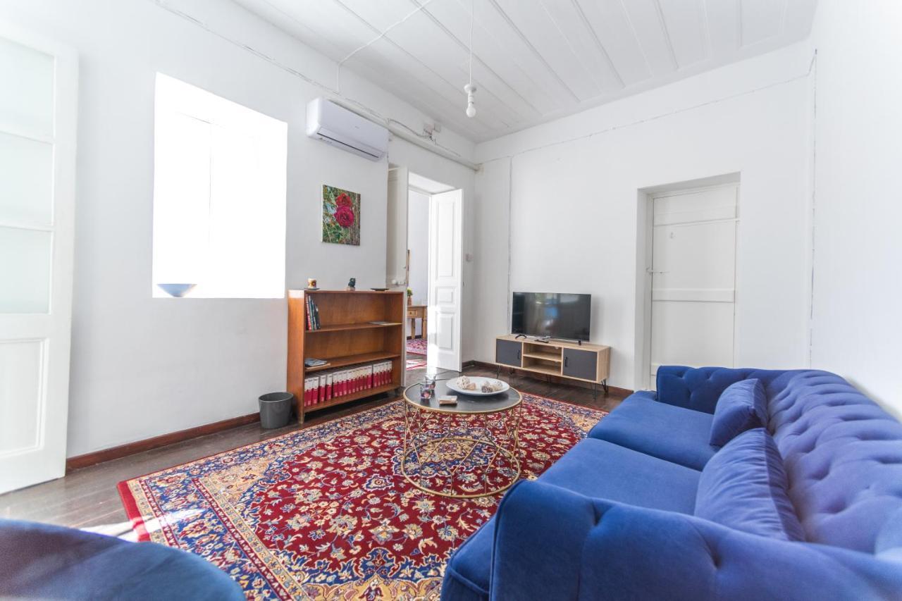 Town Apartment With Panoramic Seaview Paphos ภายนอก รูปภาพ
